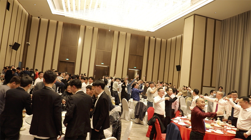 合景盛世建設(shè)集團(tuán) 合景盛世建設(shè)集團(tuán)